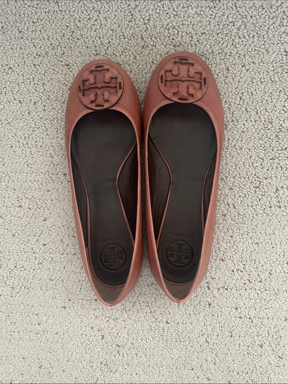 Tory Burch Leather Logo Ballet Flats in Dusty Rose
